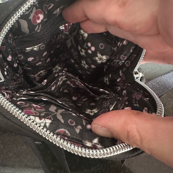 Vera Bradley 2 Crossbody Bags solid black and floral - Picture 6 of 6